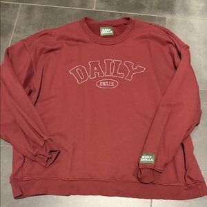 Daily drills crew neck